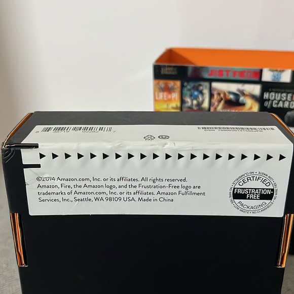 Amazon Fire Tv New Sealed voice search with remote - Picture 6 of 6